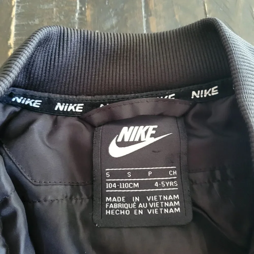 Nike Bomber Jacket Size S 4-5 years